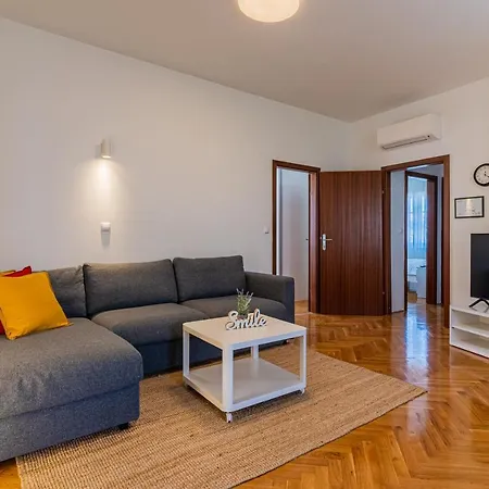 House Catania Apartment Mali Losinj Exterior photo