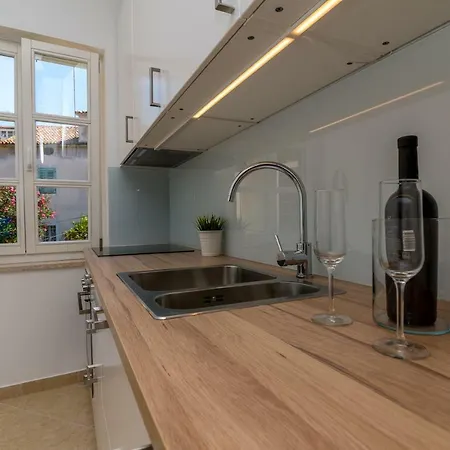 House Catania Apartment Mali Losinj Exterior photo