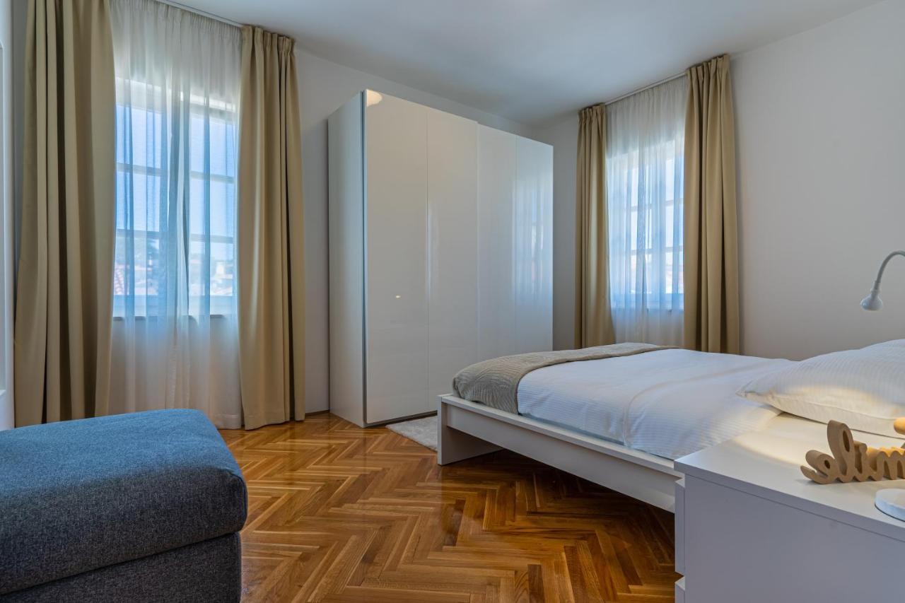 Apartment House Catania *