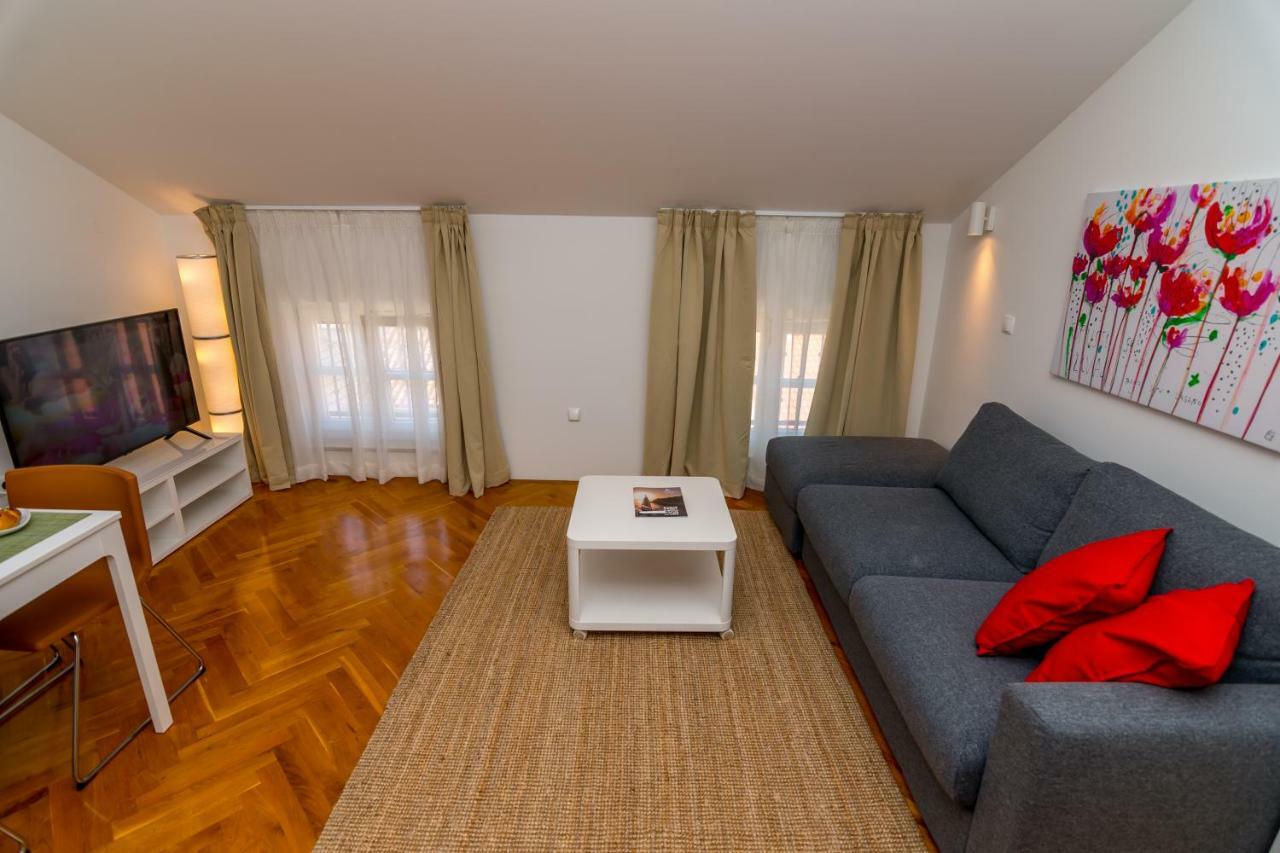 Apartment House Catania Mali Losinj