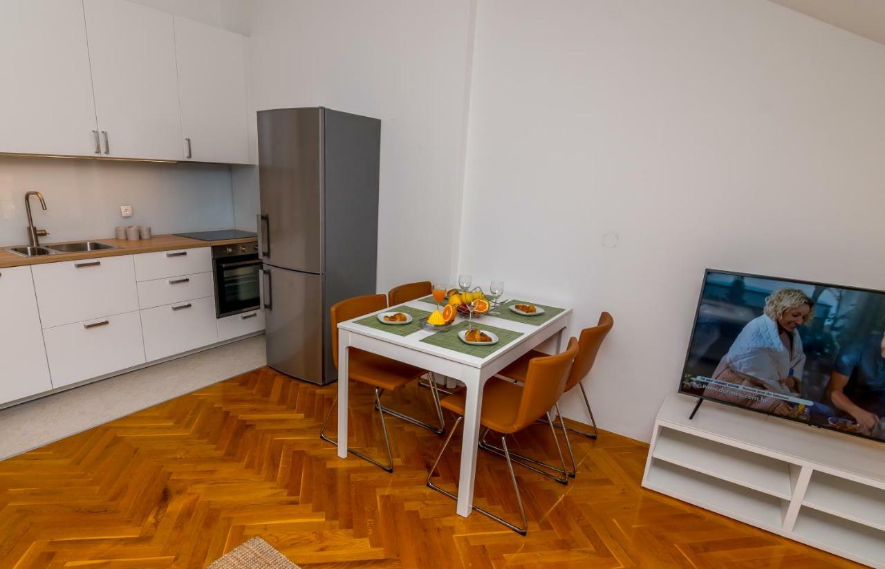 Apartment House Catania Mali Losinj